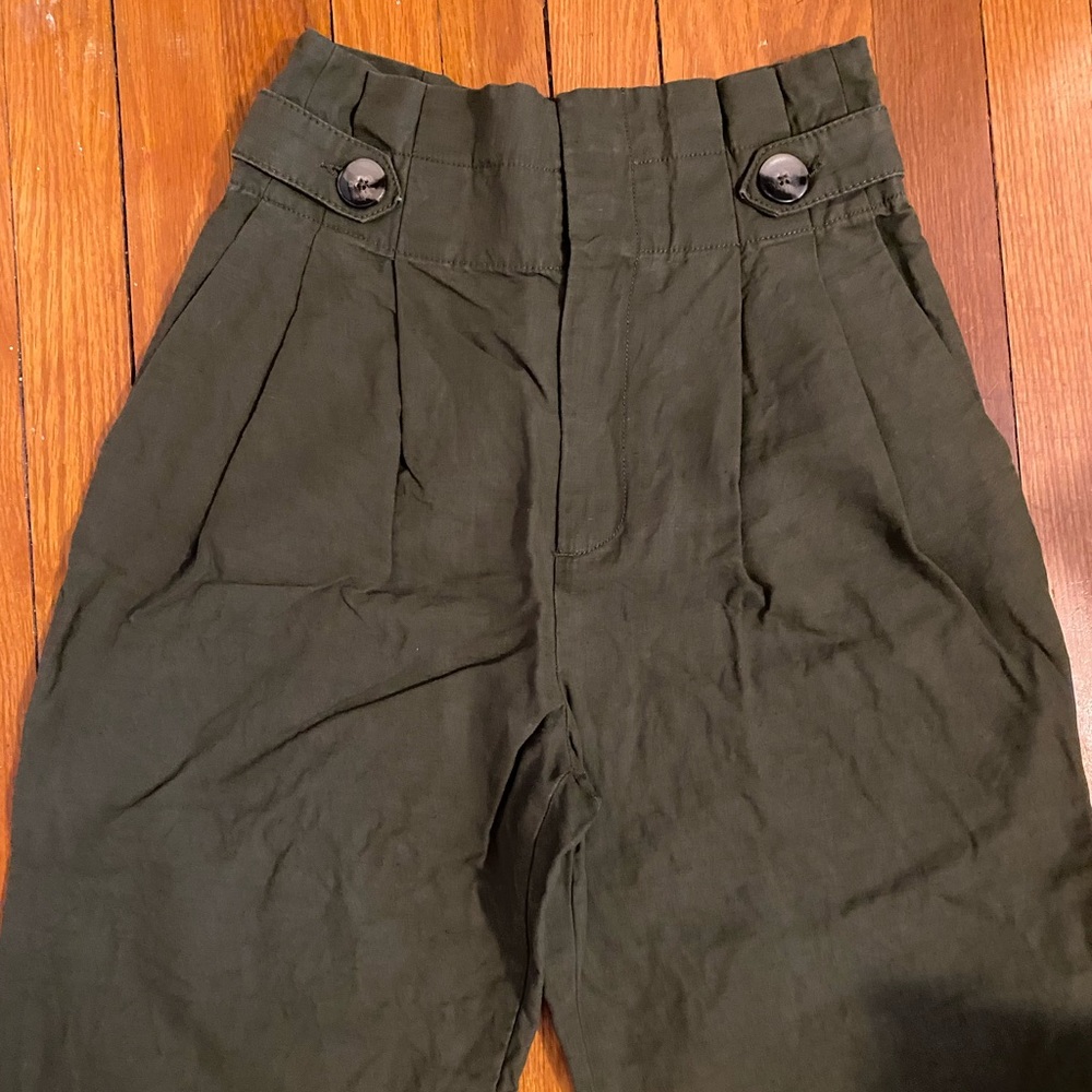 ZARA Paperbag Pants!  Green size small